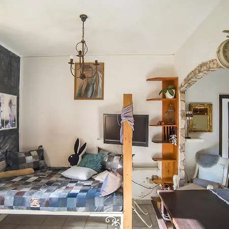 Apartment Nomi Dream Box Split